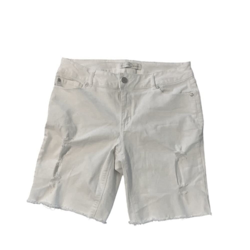 Cato white denim distressed Bermuda shorts 10